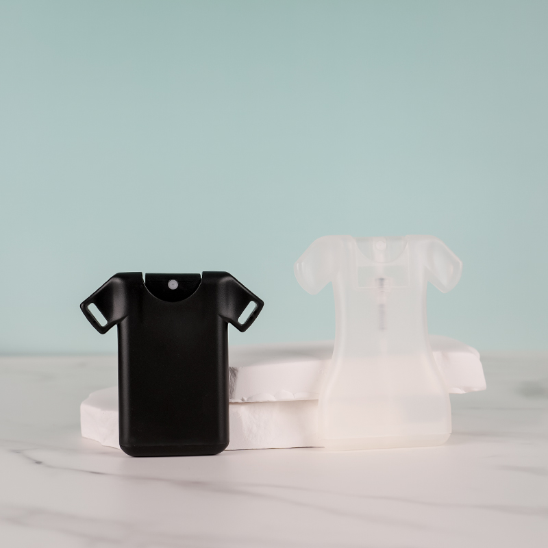 Unique T-shirt Design 10/16ml Portable Plastic Pocket Credit Card Spray Bottle Factory Supplying