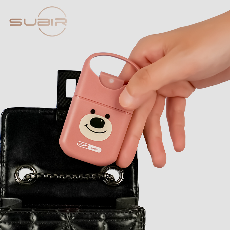 Plastic Refillable Pocket Portable 20ml Credit Card Spray Bottle for Hand Sanitizer manufacturer