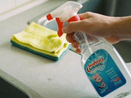 trigger sprayer for housework.png